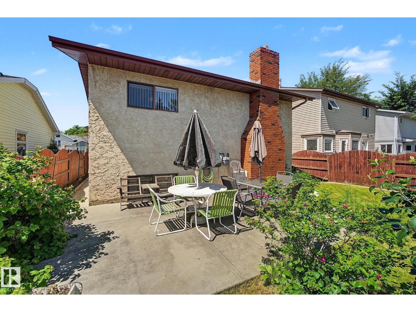 7327 189 ST NW - 35