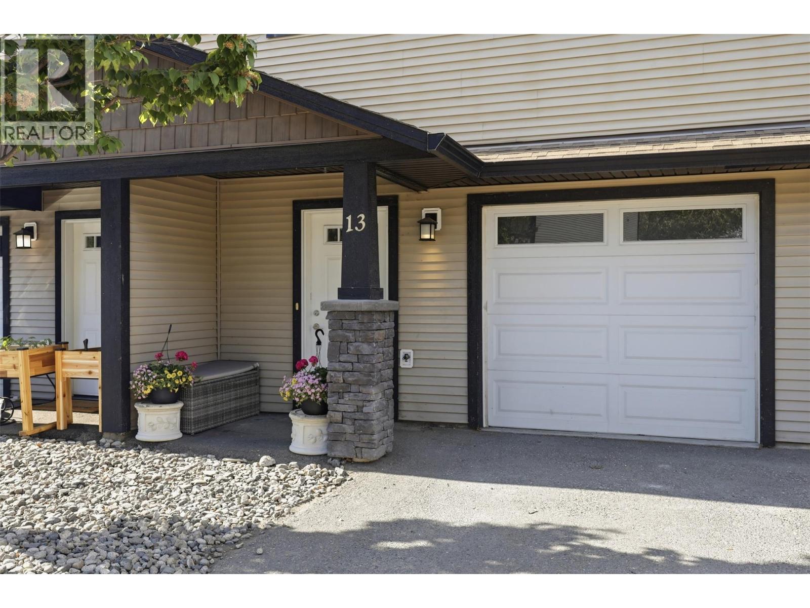 1741 TRANQUILLE Road Unit# 13, Kamloops — photo 2