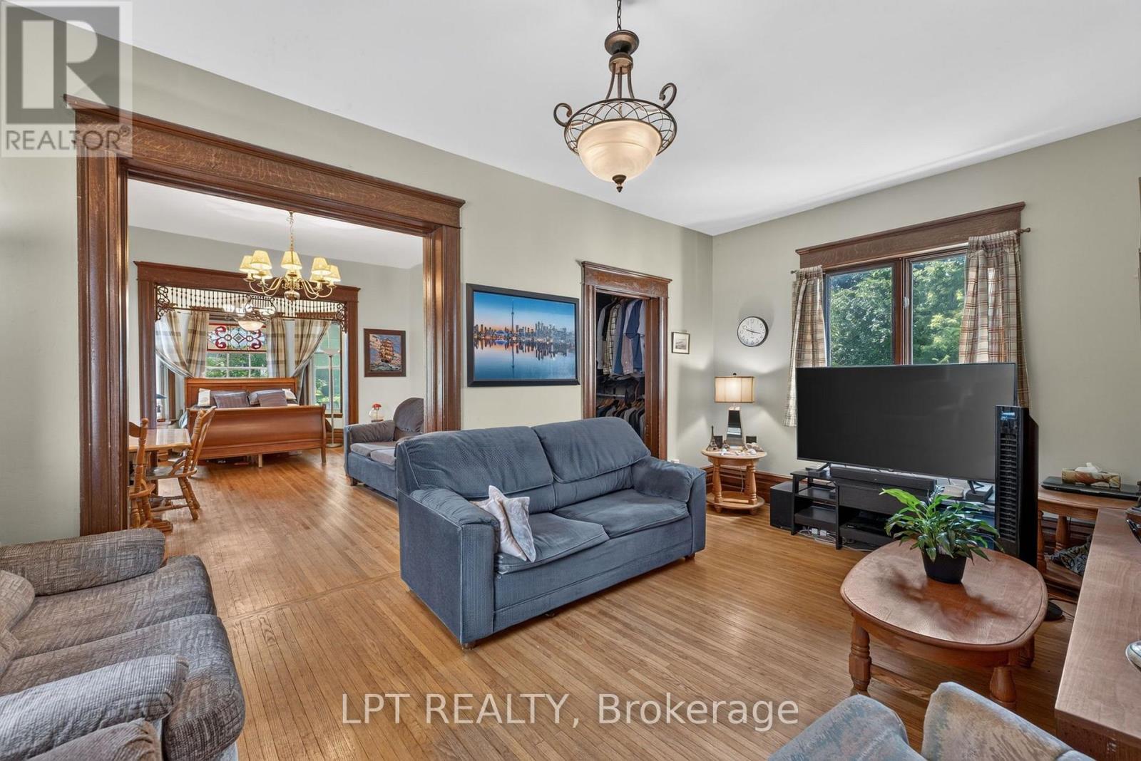 277 ANDREW STREET - 11