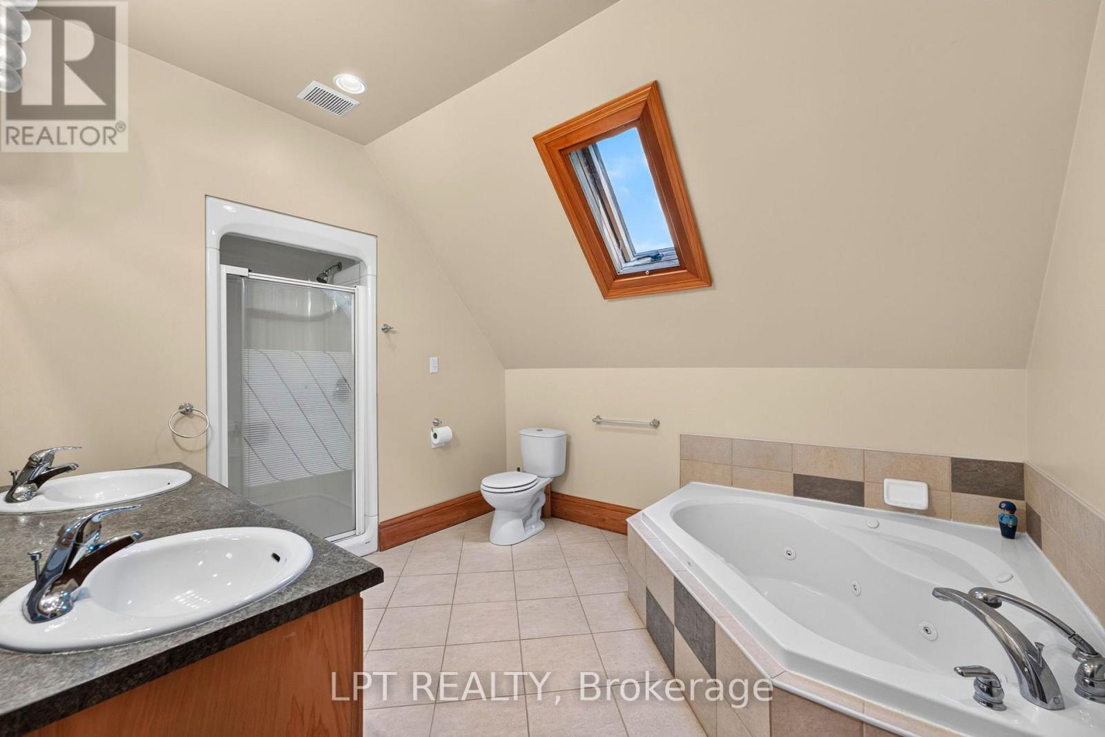 277 ANDREW STREET - 24