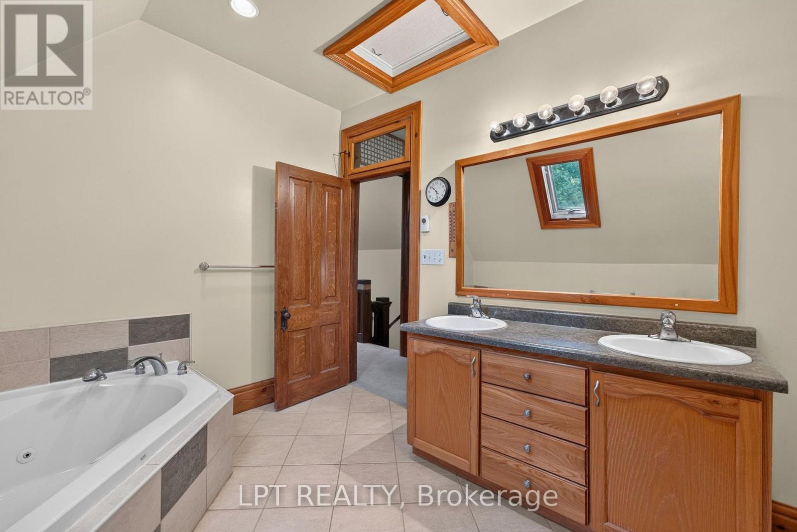 277 ANDREW STREET - 26