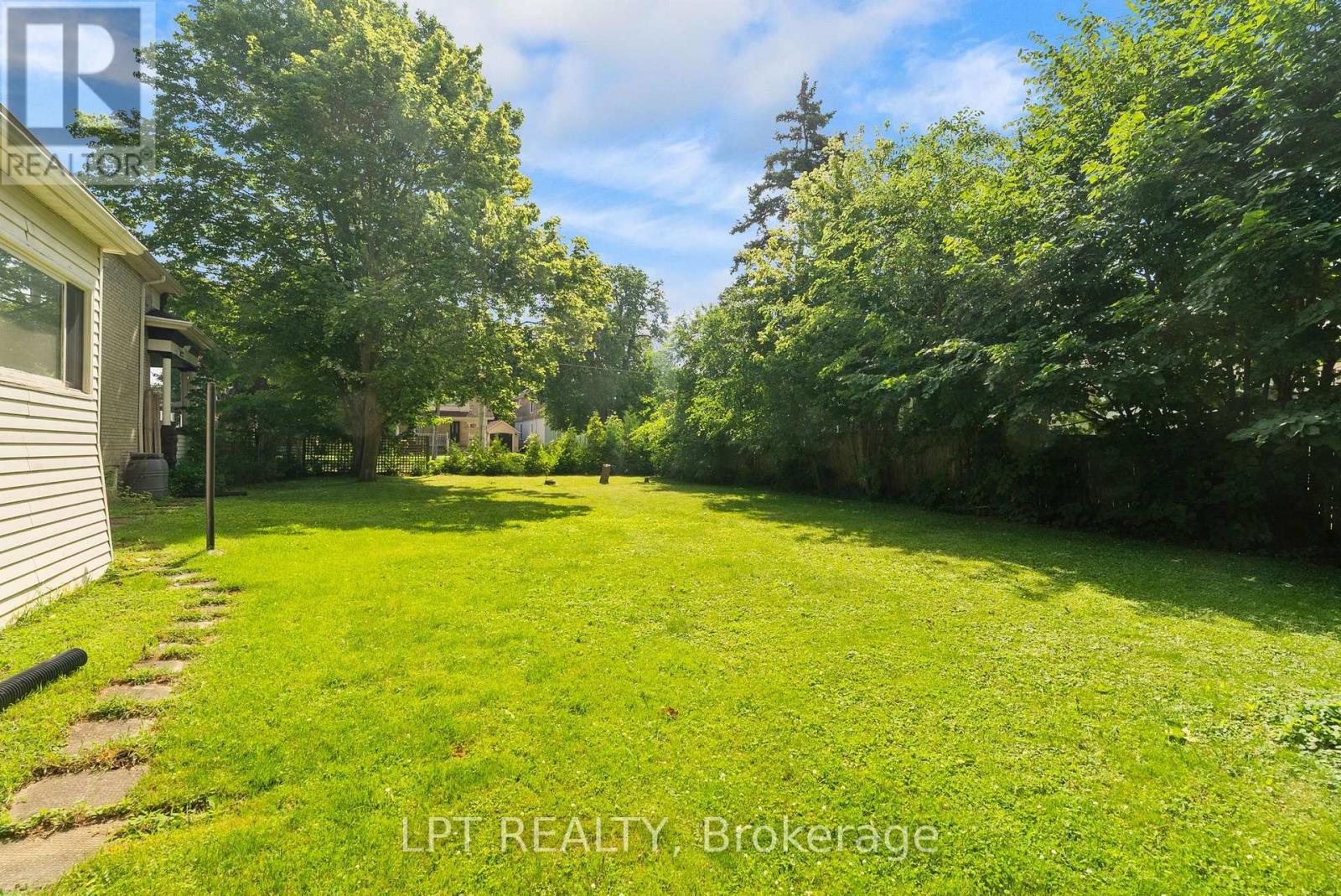 277 ANDREW STREET - 36