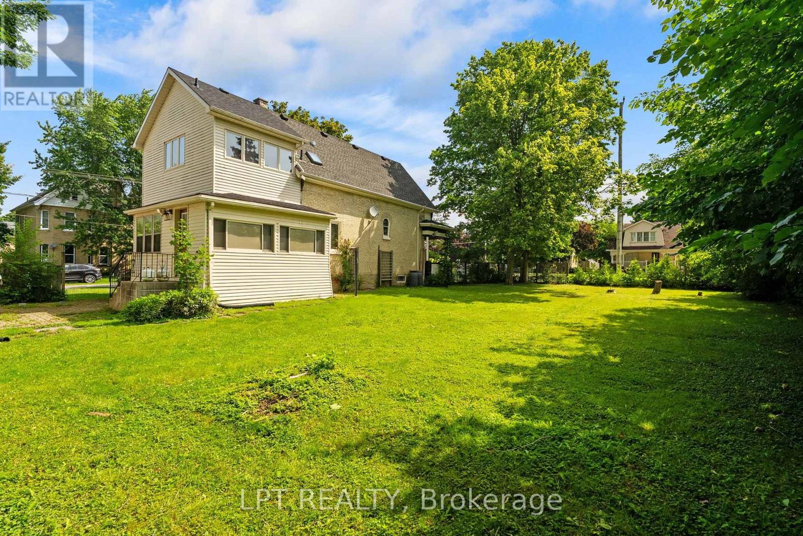 277 ANDREW STREET - 37