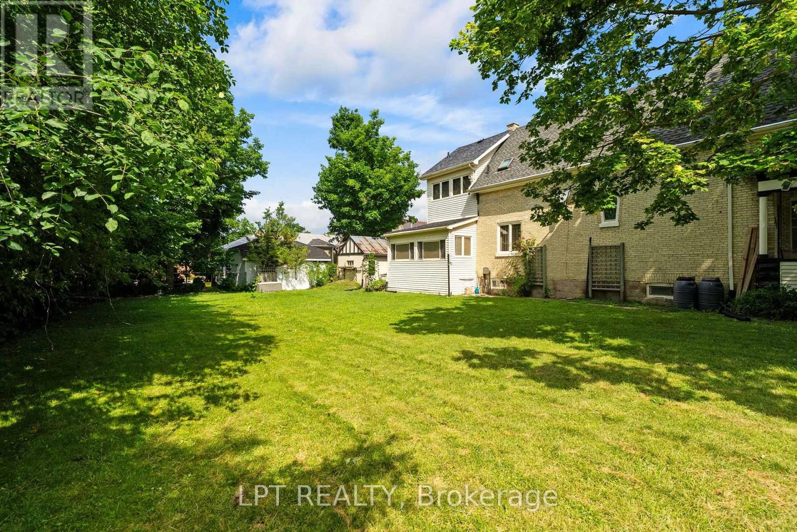 277 ANDREW STREET - 38