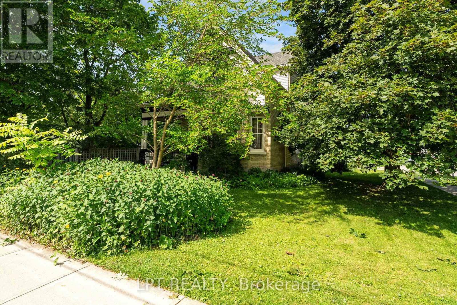 277 ANDREW STREET - 43