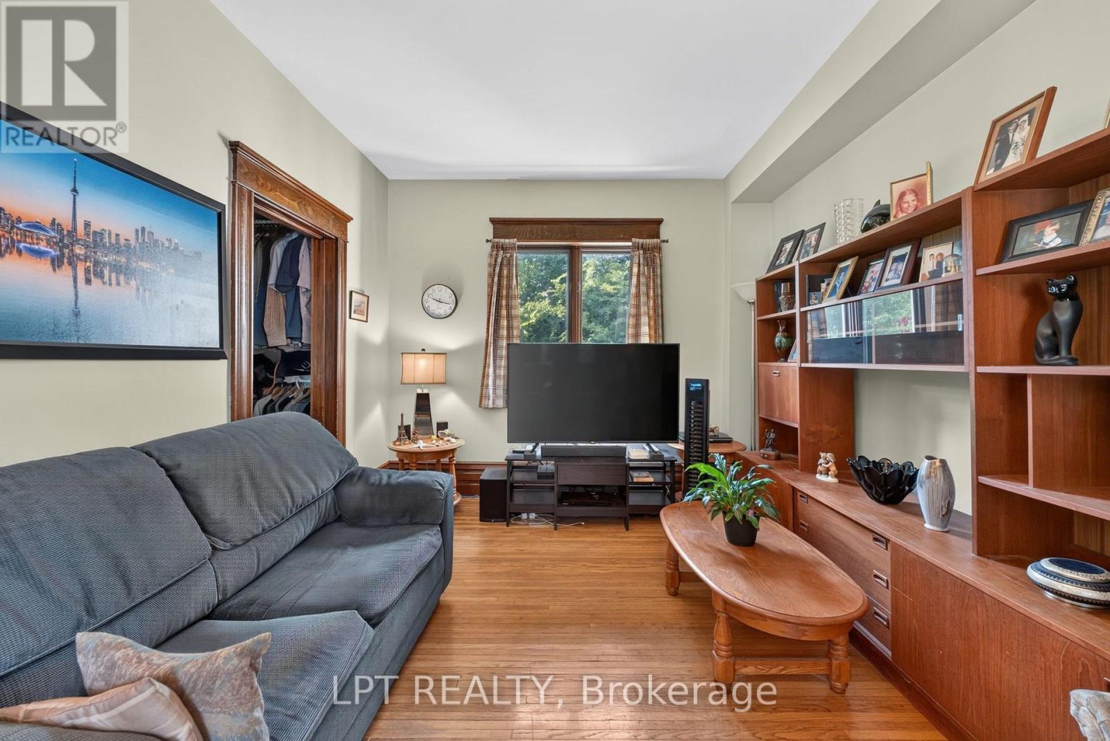 277 ANDREW STREET - 9