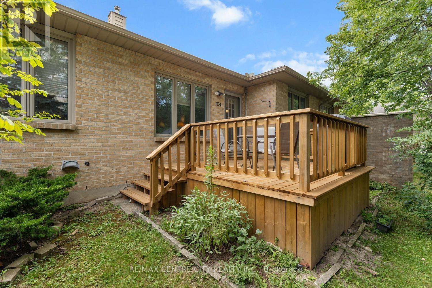 #104 1500 RICHMOND STREET - 38