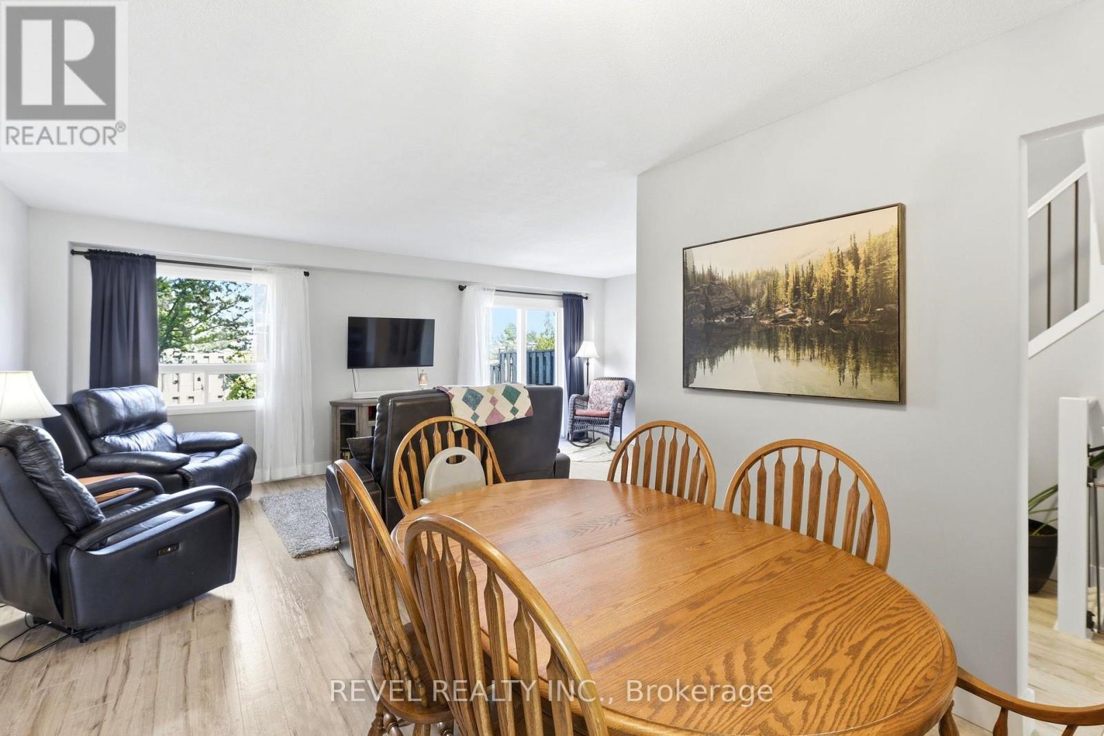 #2 669 OSGOODE DRIVE - 11