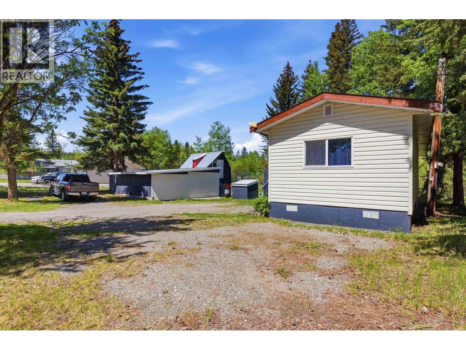 173 WESTCOAST ROAD - 1