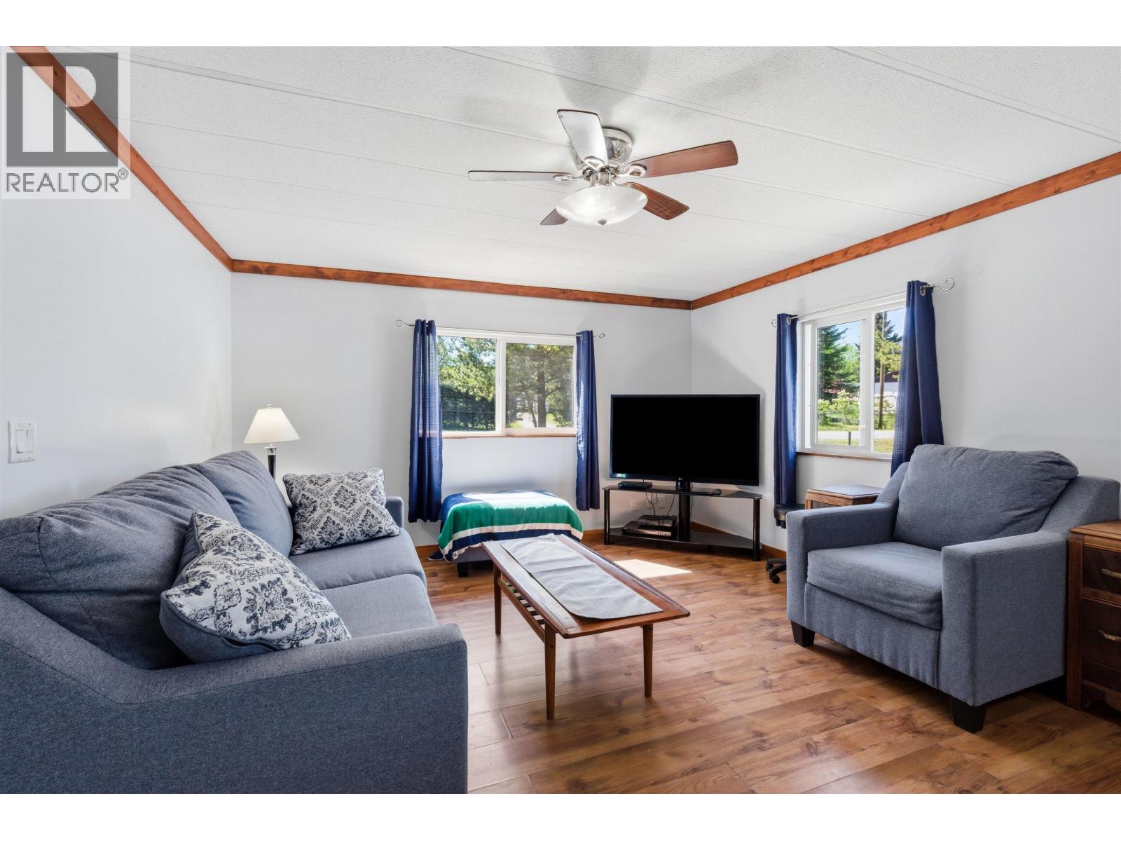 173 WESTCOAST ROAD - 8