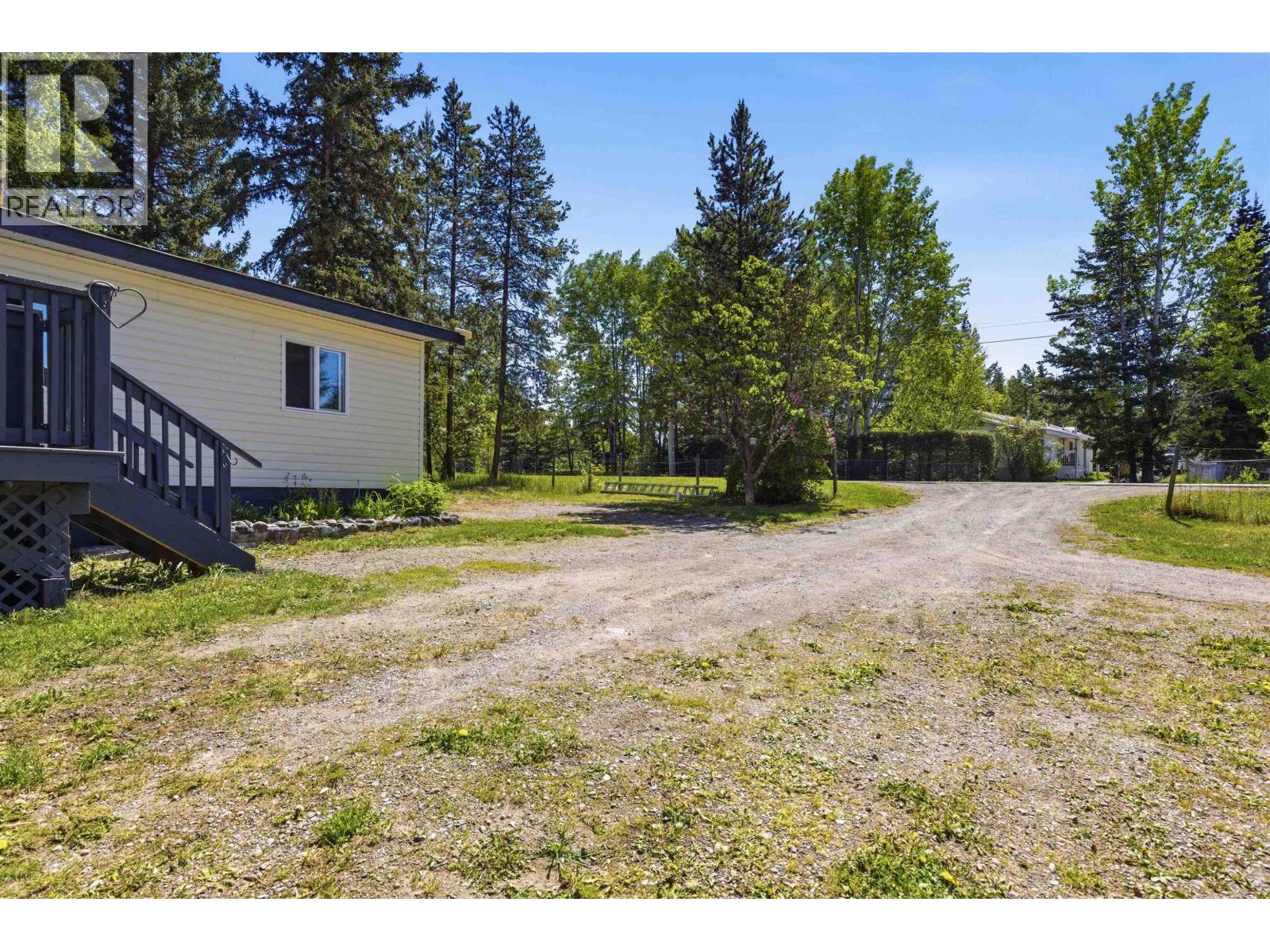 173 WESTCOAST ROAD - 14