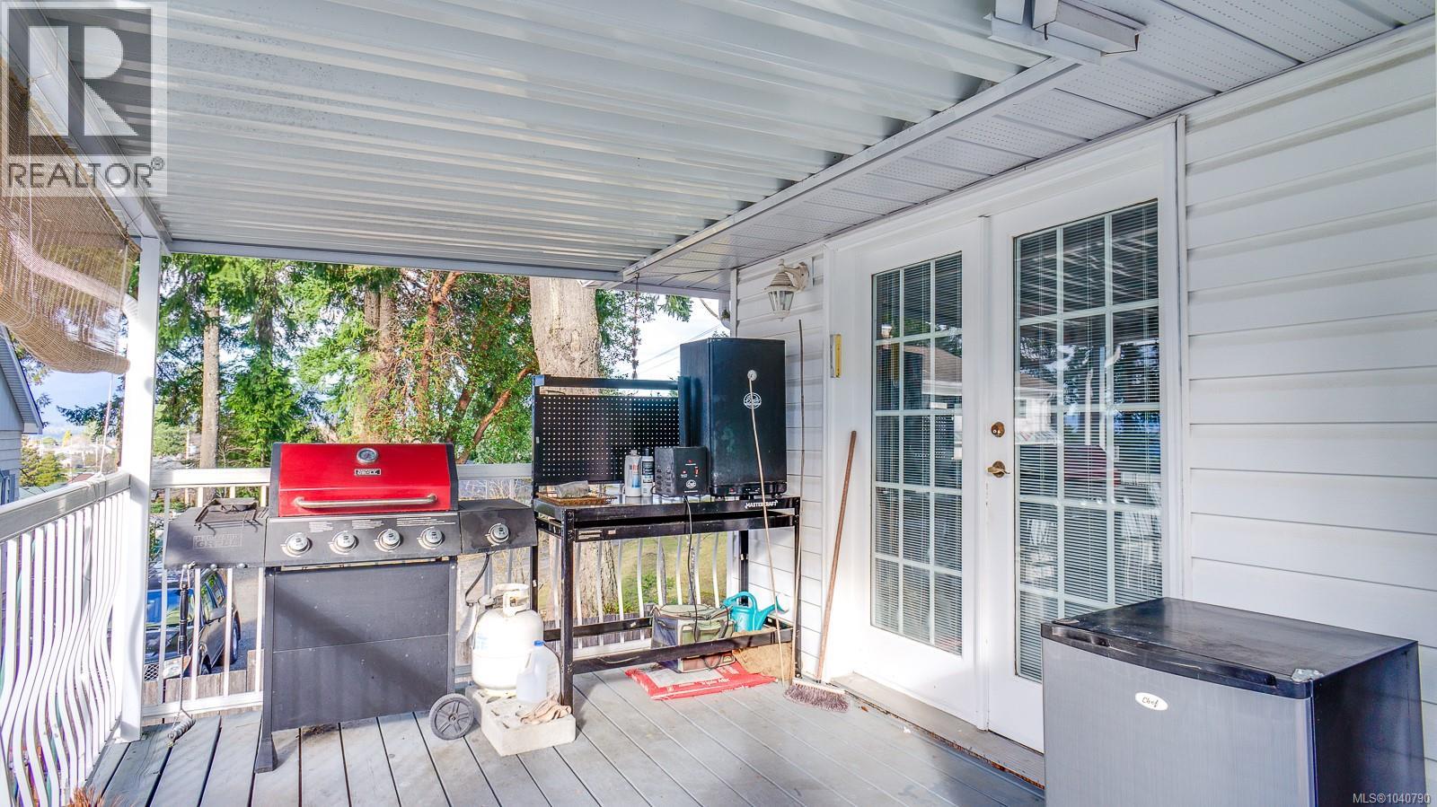 2530 Anderson Ave - 21