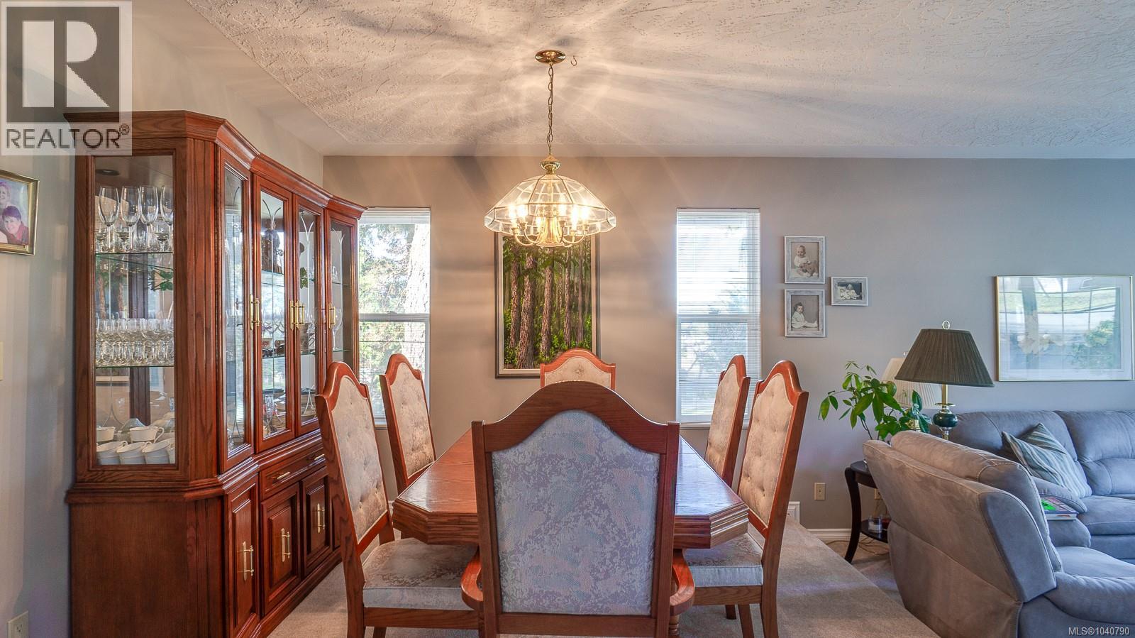2530 Anderson Ave - 6