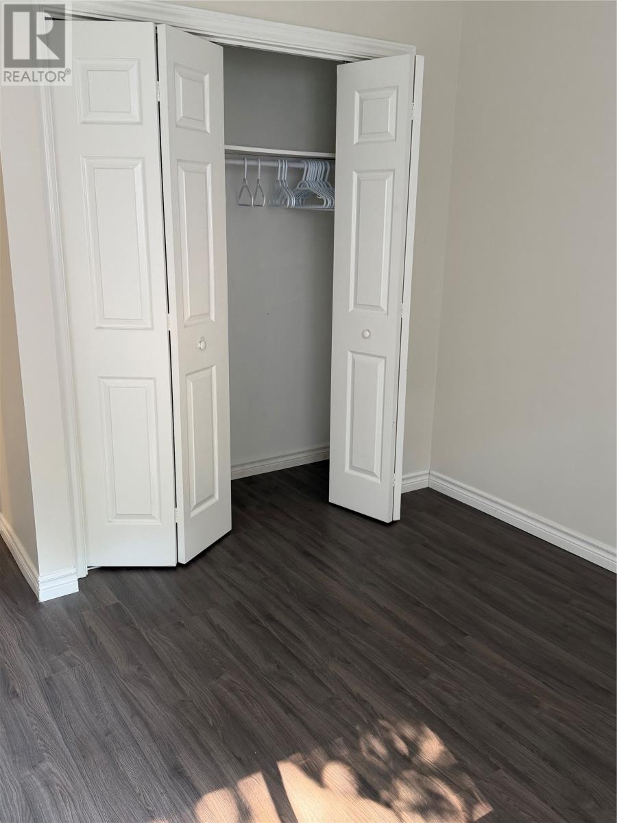 3 New Pennywell Road - Image 13