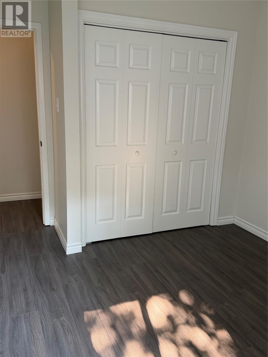 3 New Pennywell Road - Image 15