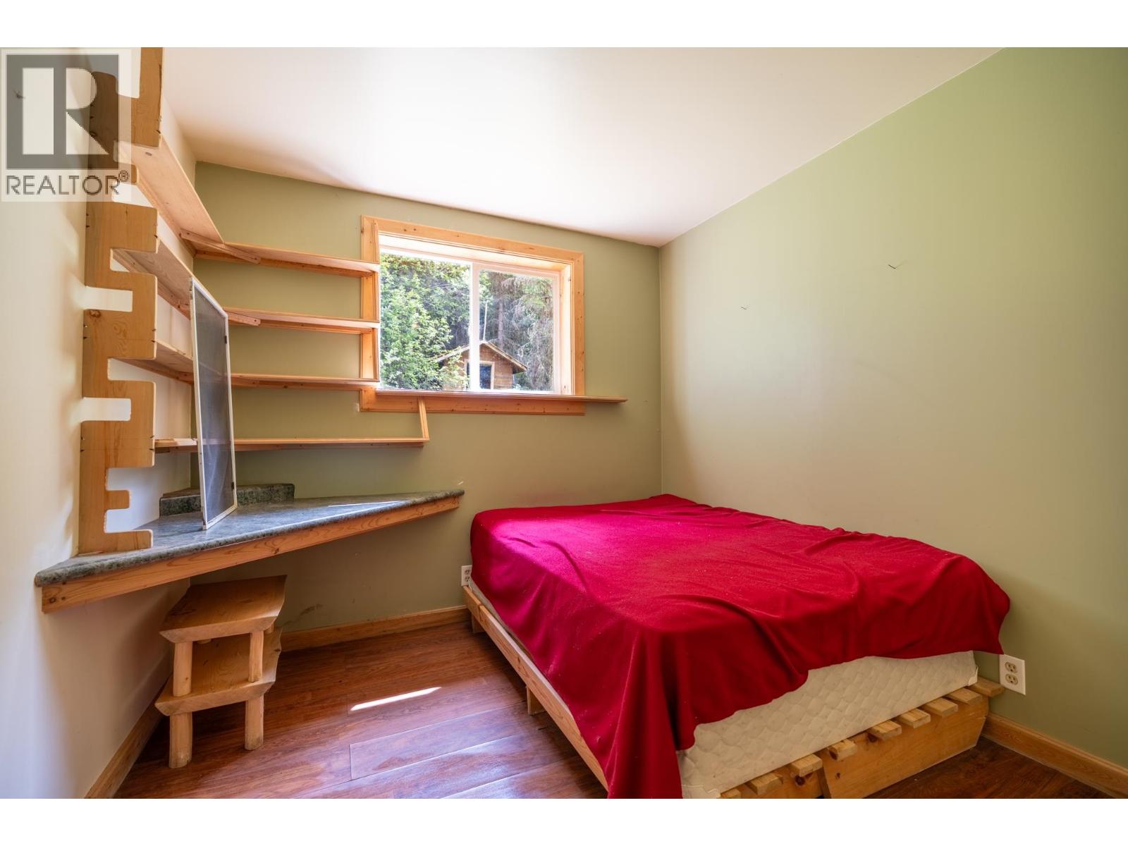 34286 E 16 HIGHWAY - 18