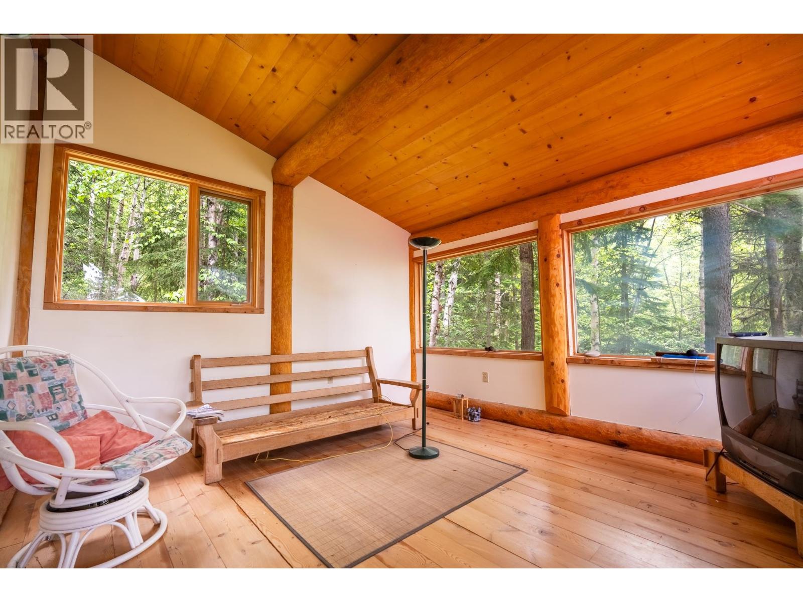 34286 E 16 HIGHWAY - 28