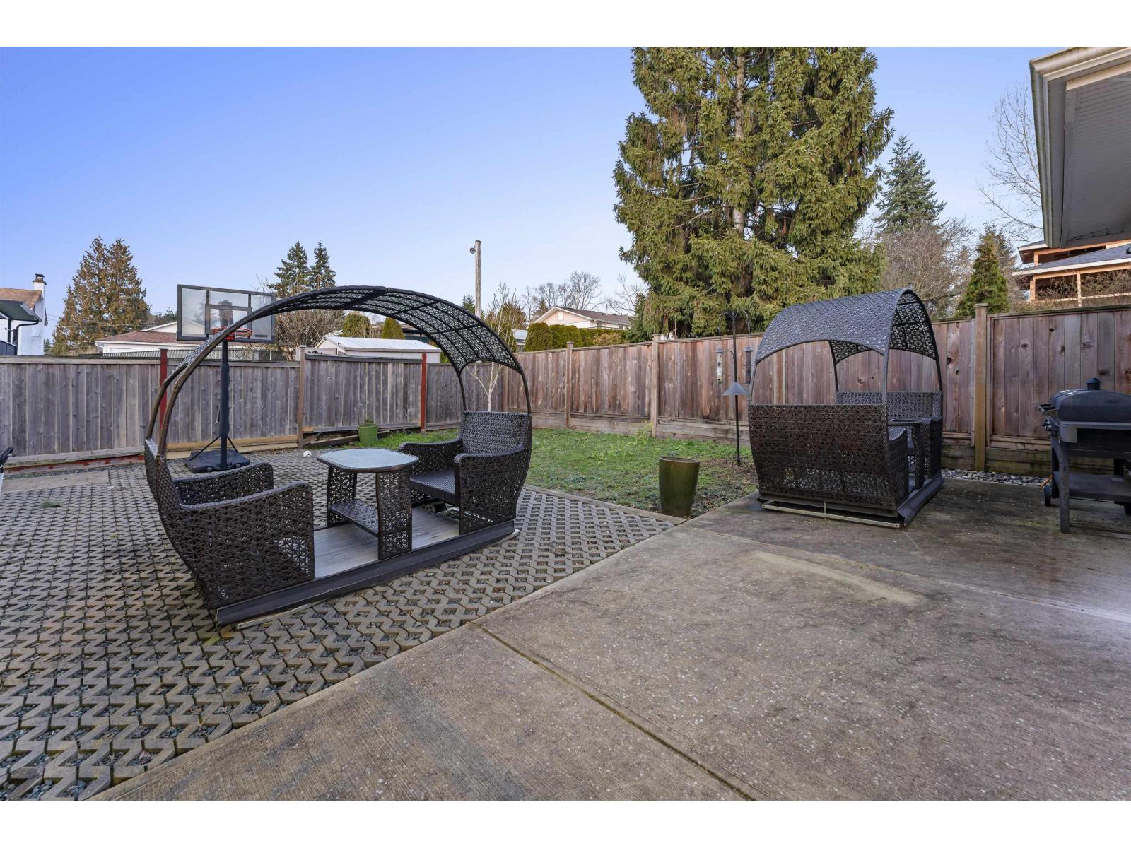8020 114 Street, Delta