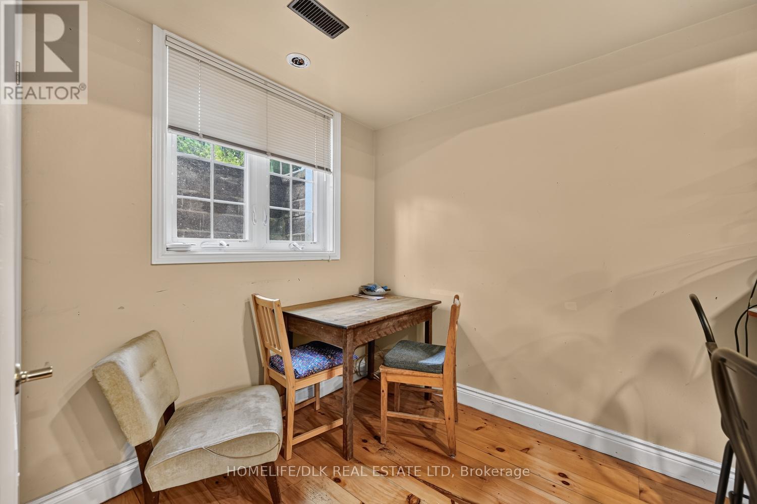 96 WILLIAM STREET - 22