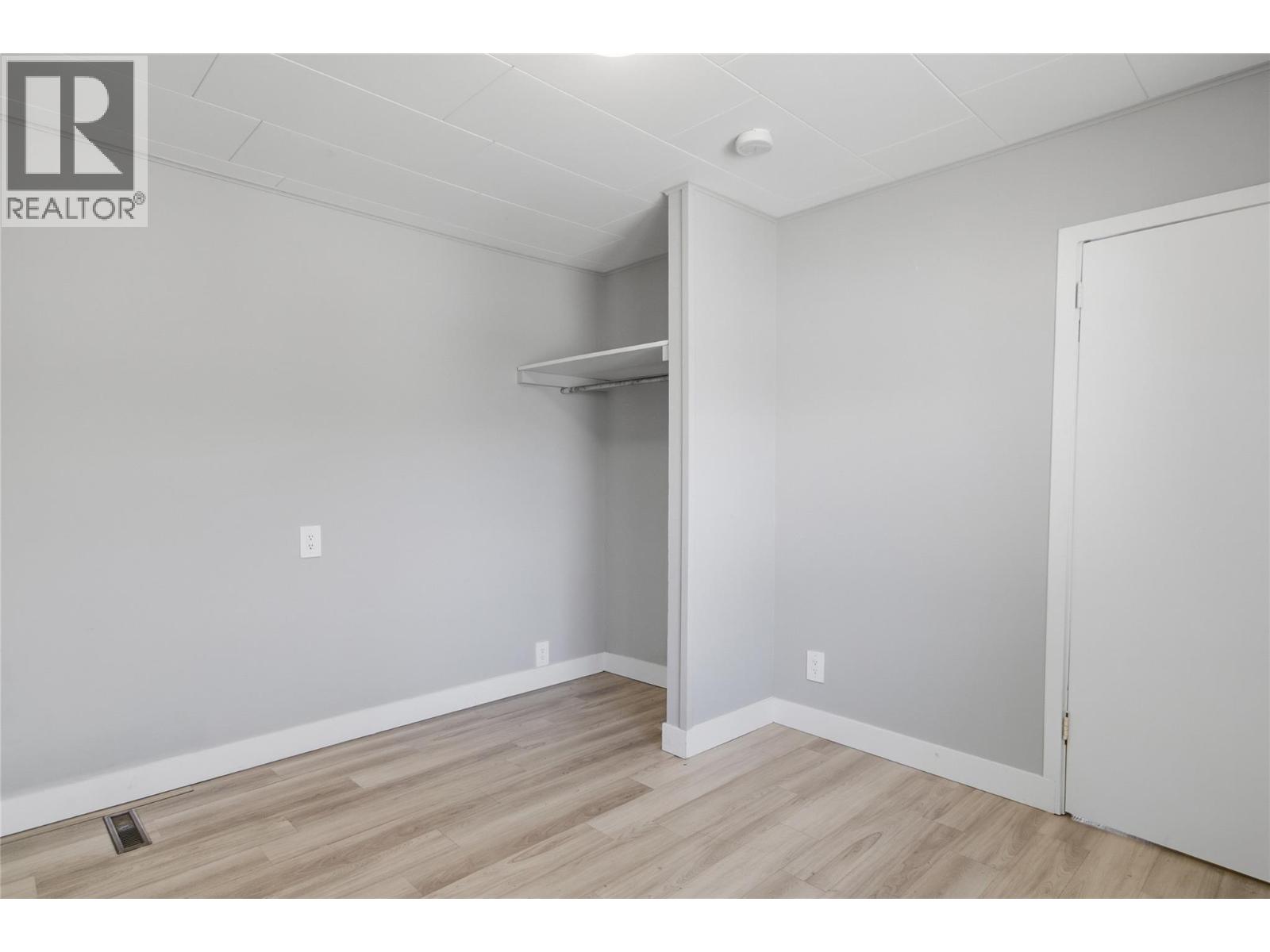 124 Williams Street - 31