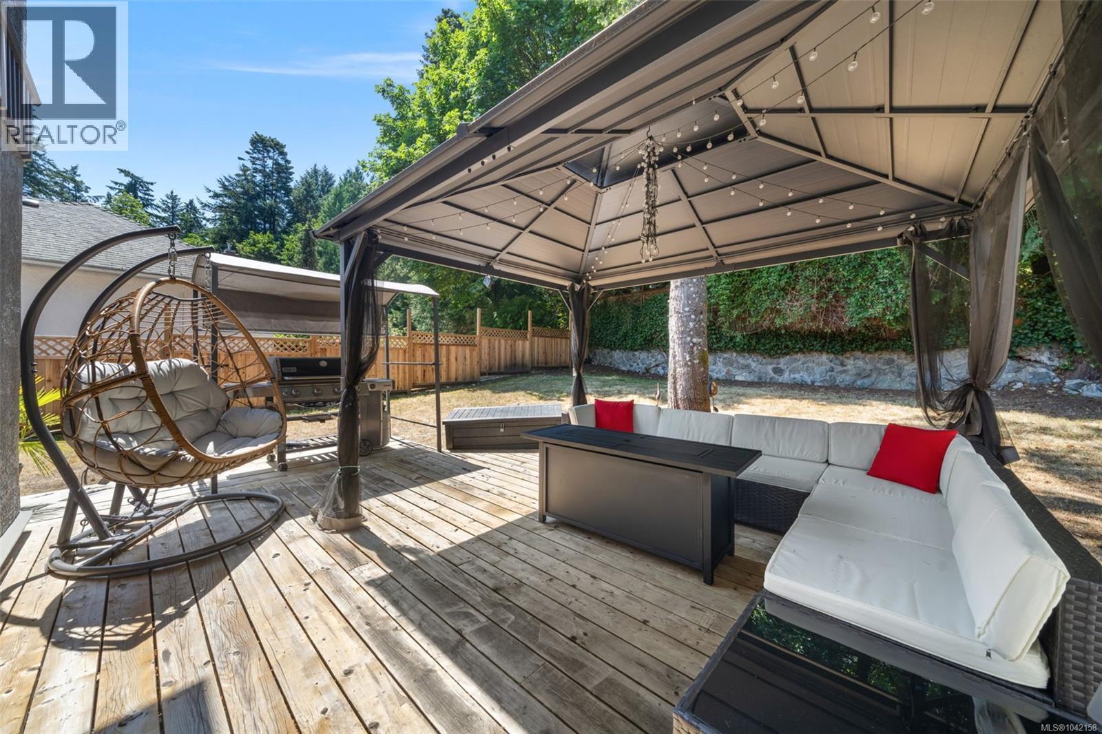4682 Lochside Dr - 21