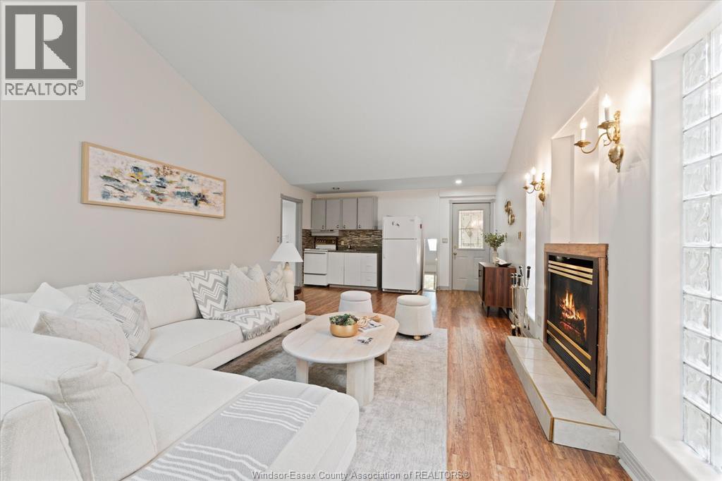 3740 OUELLETTE - 19