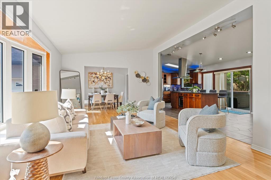 3740 OUELLETTE - 2