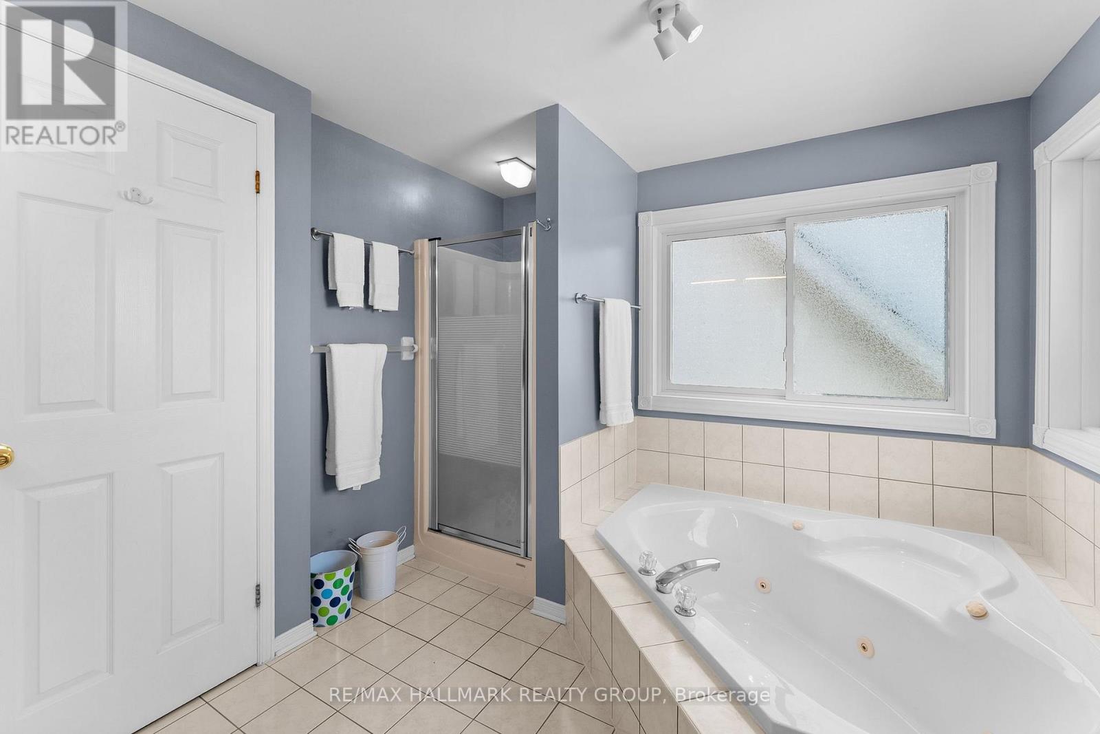 24 WENDELL AVENUE - 35