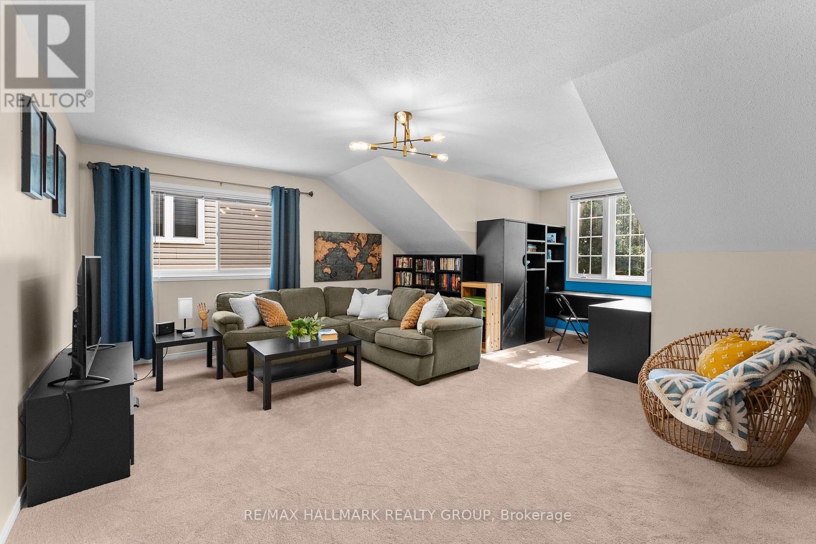 24 WENDELL AVENUE - 44