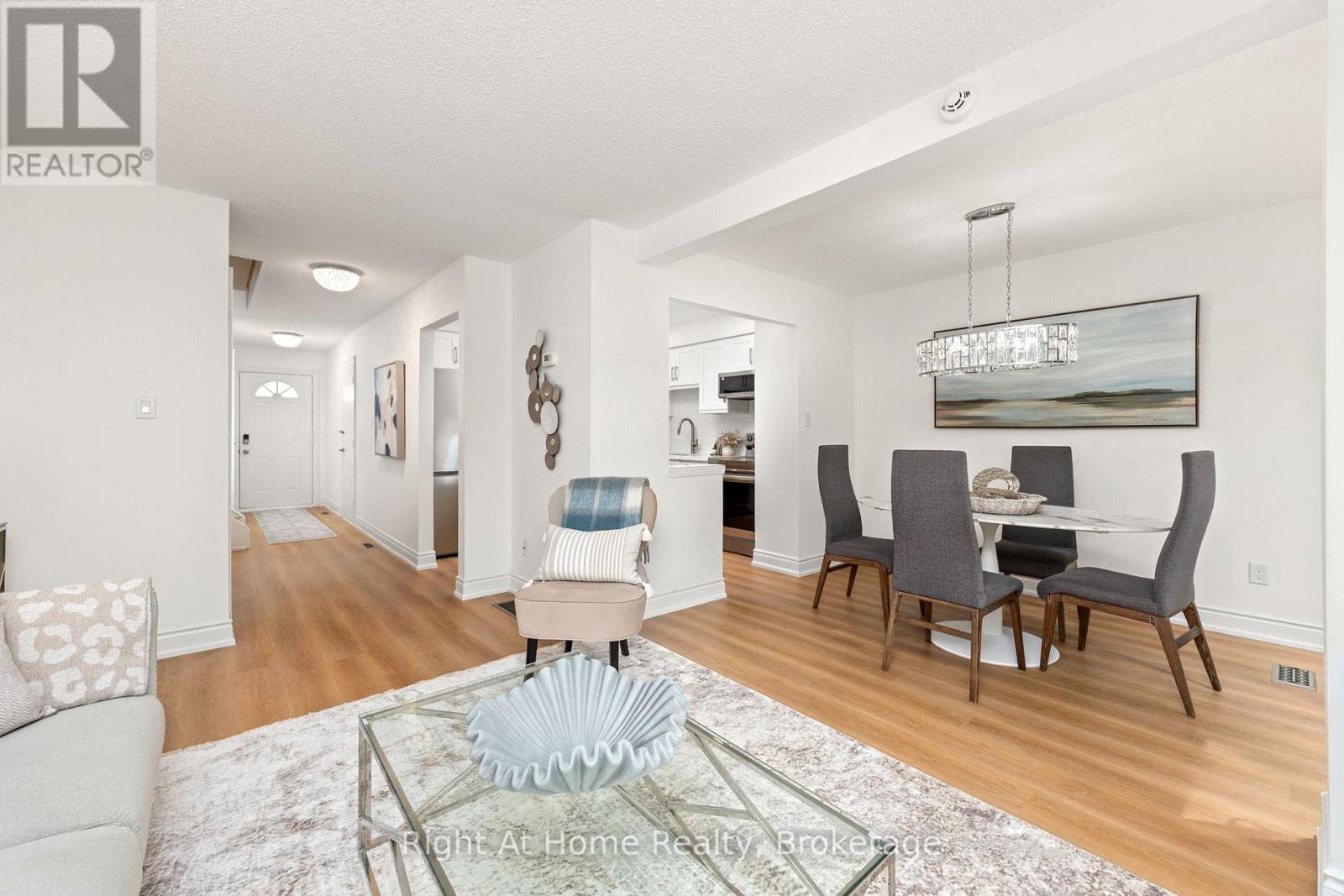 #37 1330 TROWBRIDGE DRIVE - 3
