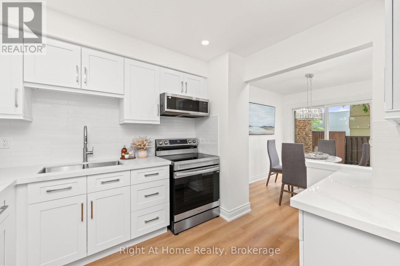 #37 1330 TROWBRIDGE DRIVE - 7