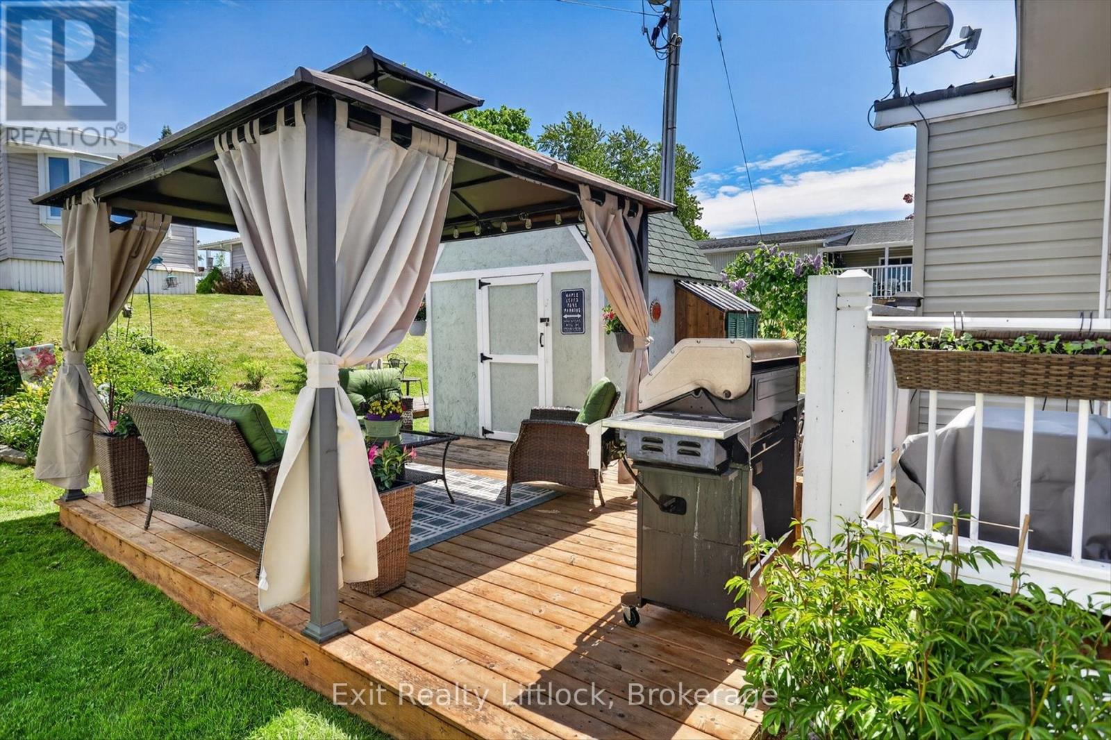 9 POPLAR DRIVE - 29