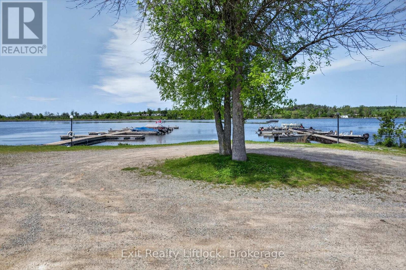9 POPLAR DRIVE - 35