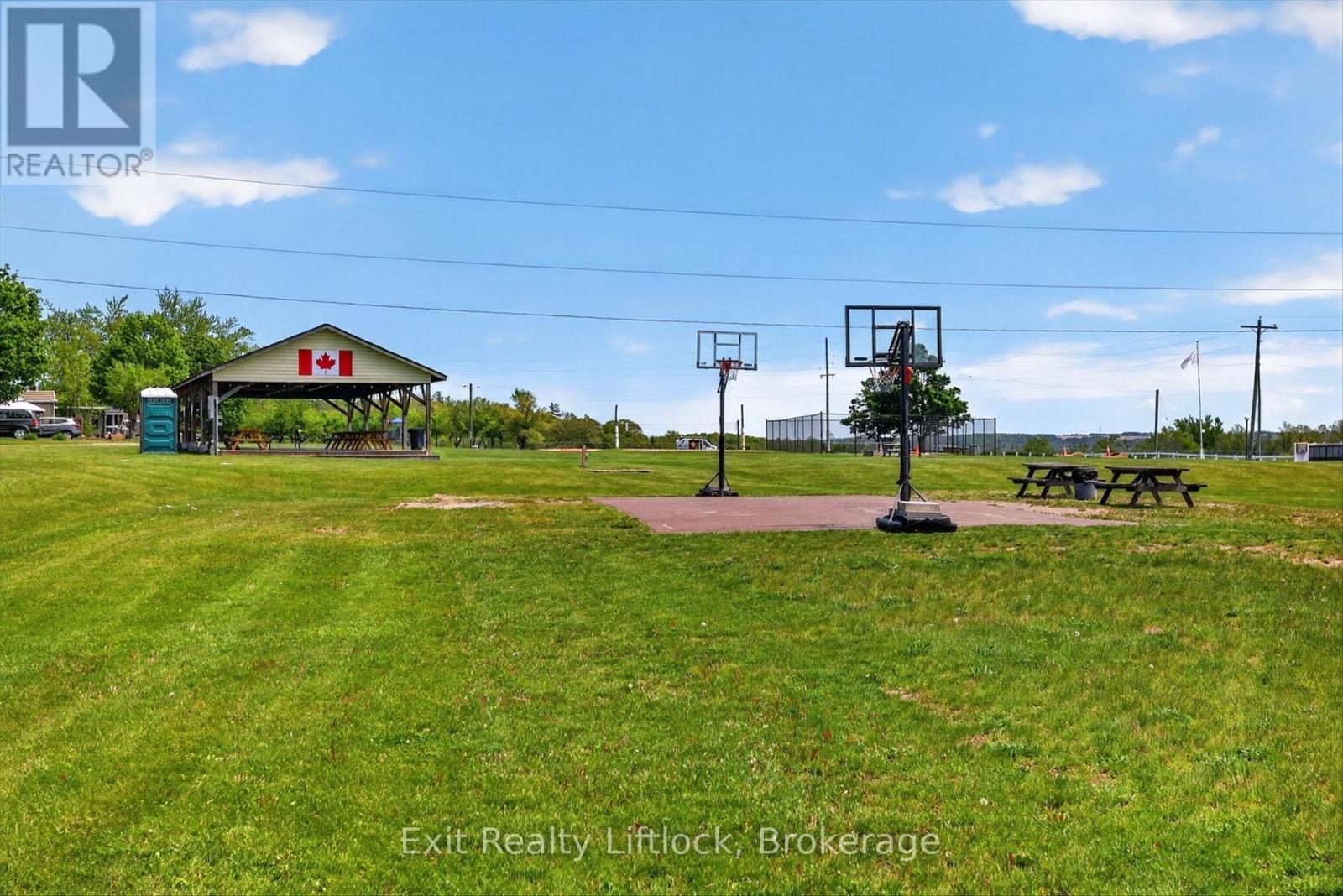 9 POPLAR DRIVE - 37