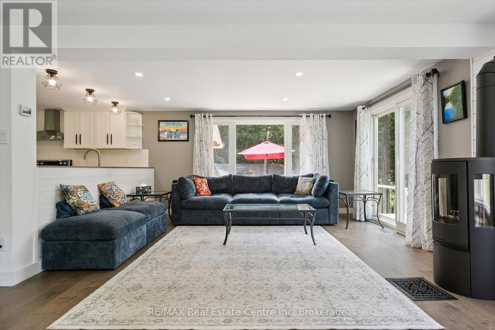 14 ASH STREET - 11
