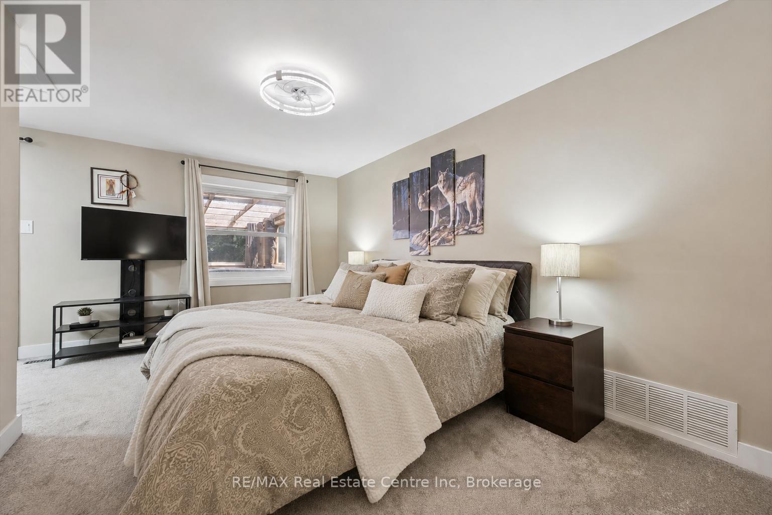 14 ASH STREET - 17