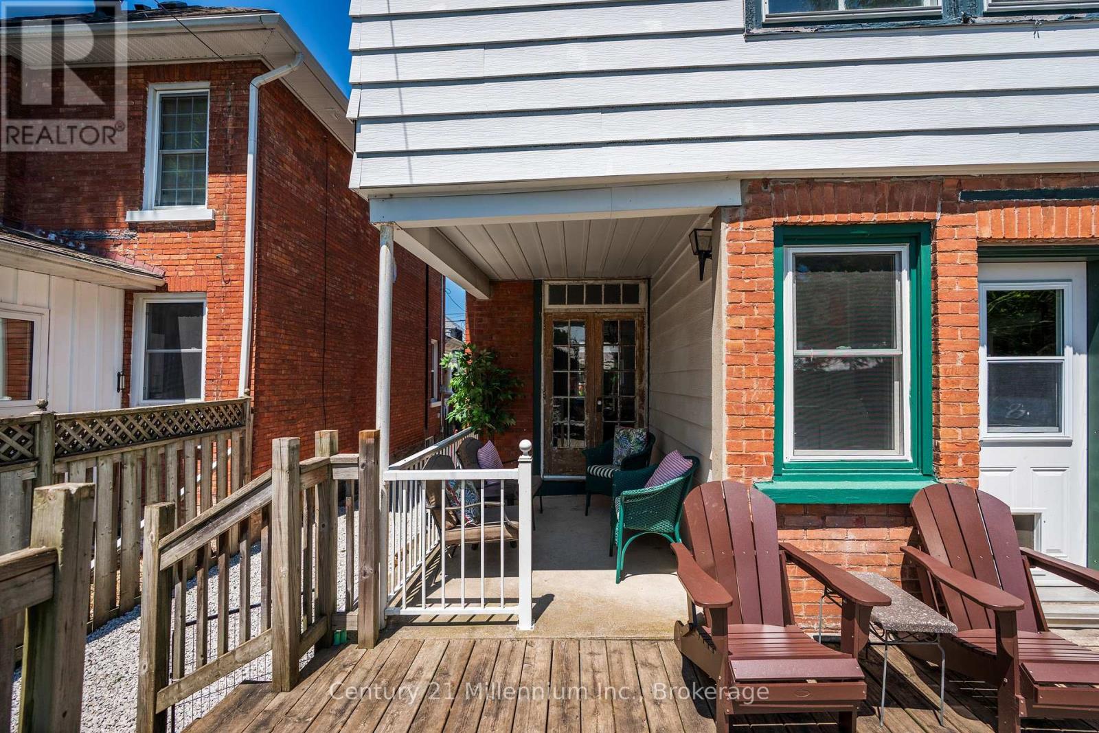 329 7TH STREET E - Image 10