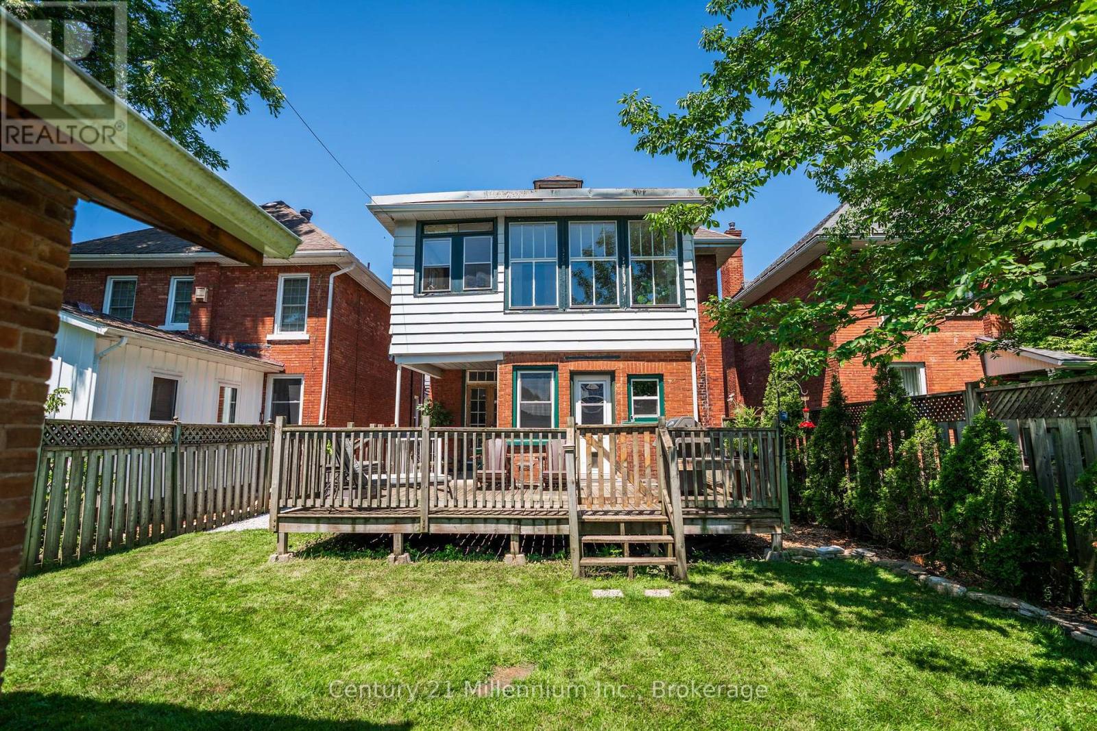 329 7TH STREET E - Image 7