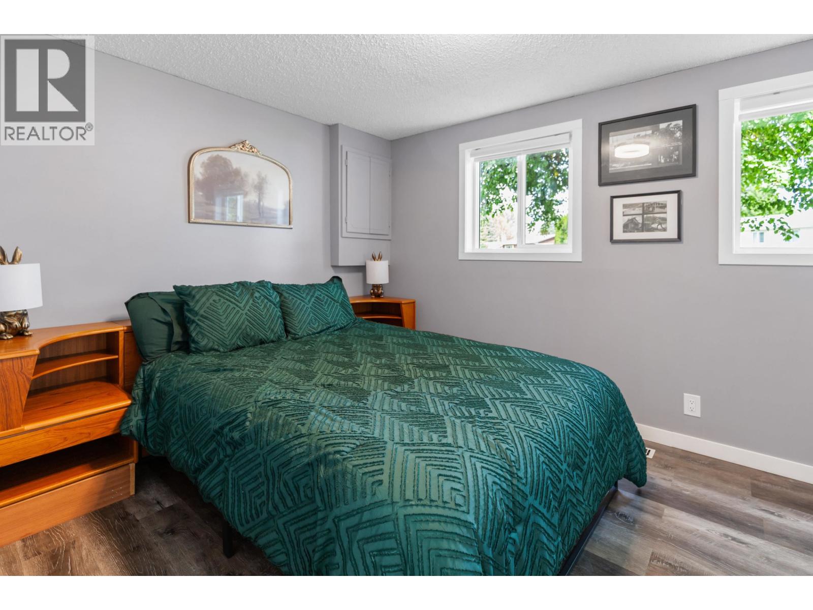 7197 GUELPH CRESCENT - 14