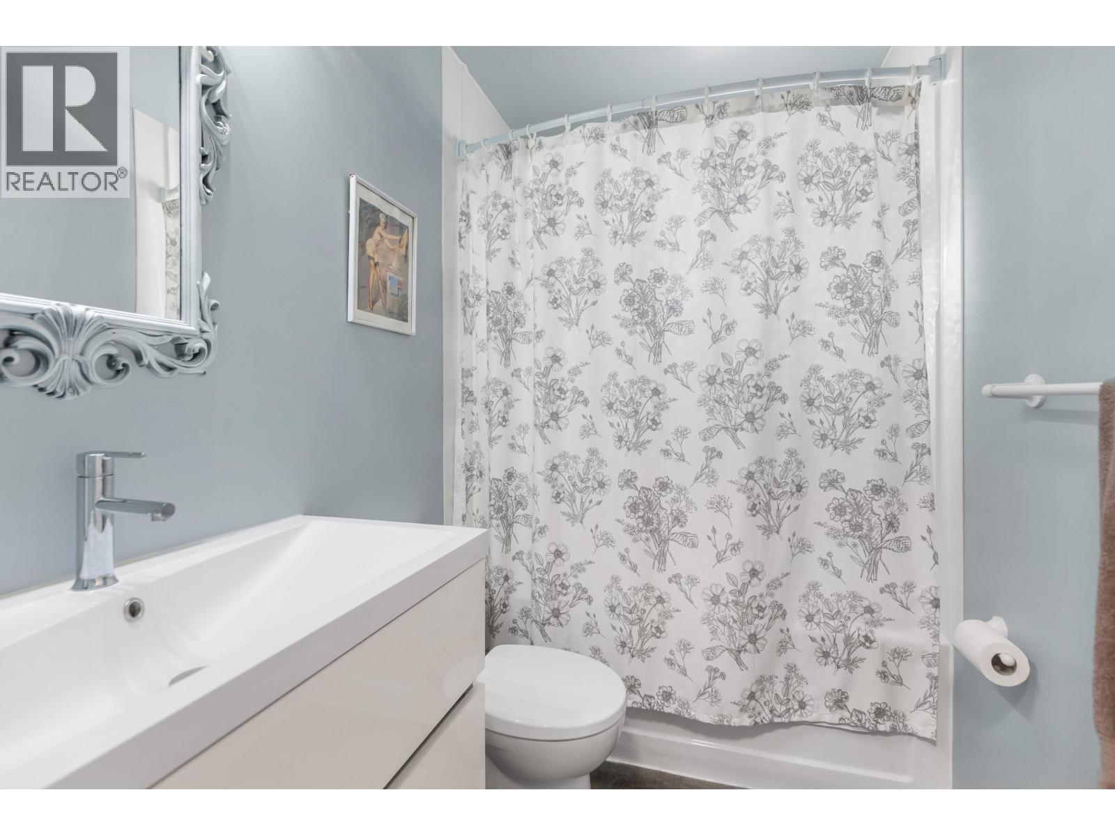 7197 GUELPH CRESCENT - 11