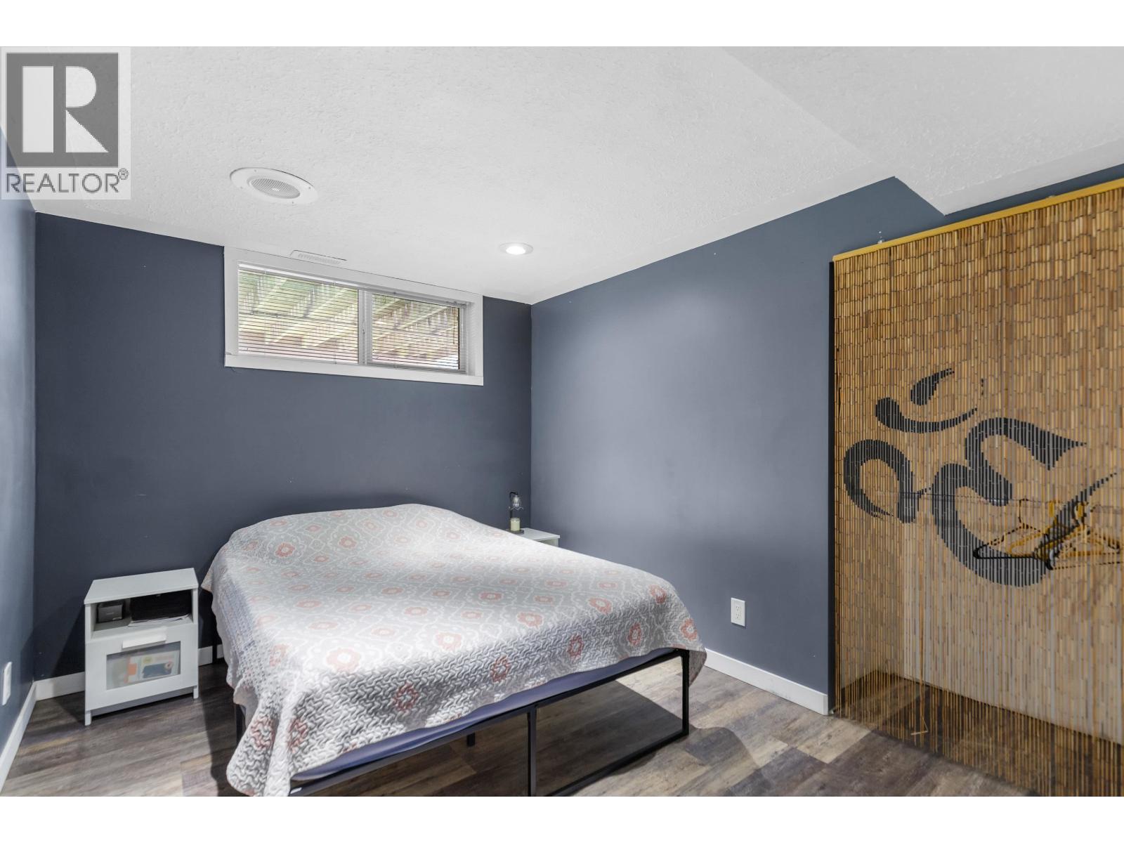 7197 GUELPH CRESCENT - 20