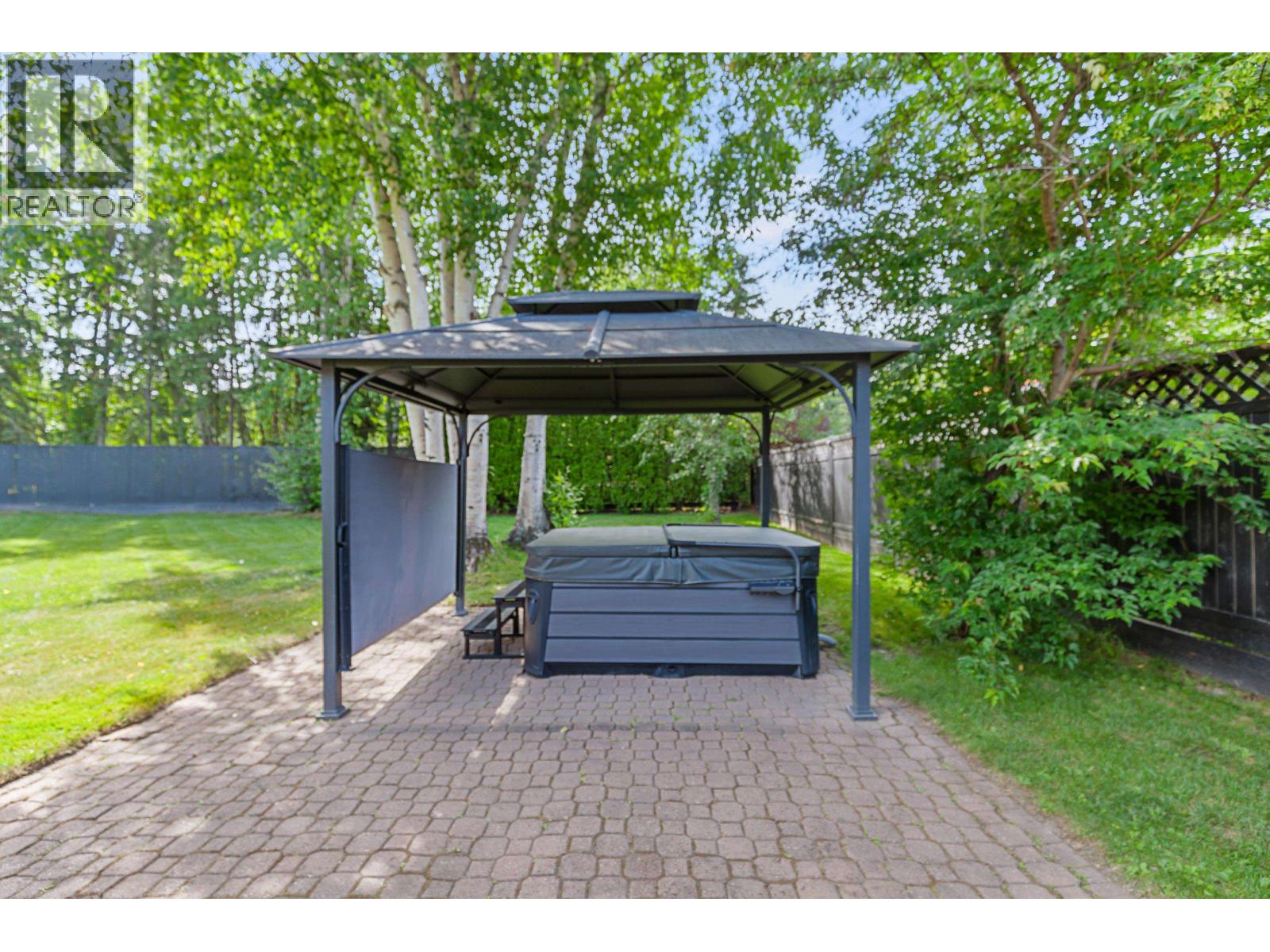 7197 GUELPH CRESCENT - 25