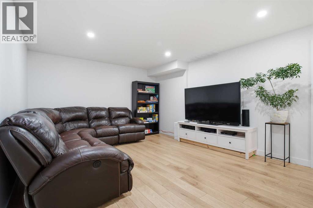 9410 80 Avenue - Image 17