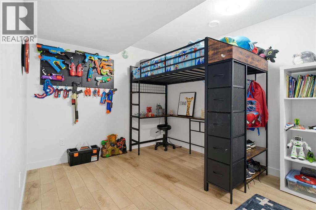 9410 80 Avenue - 25