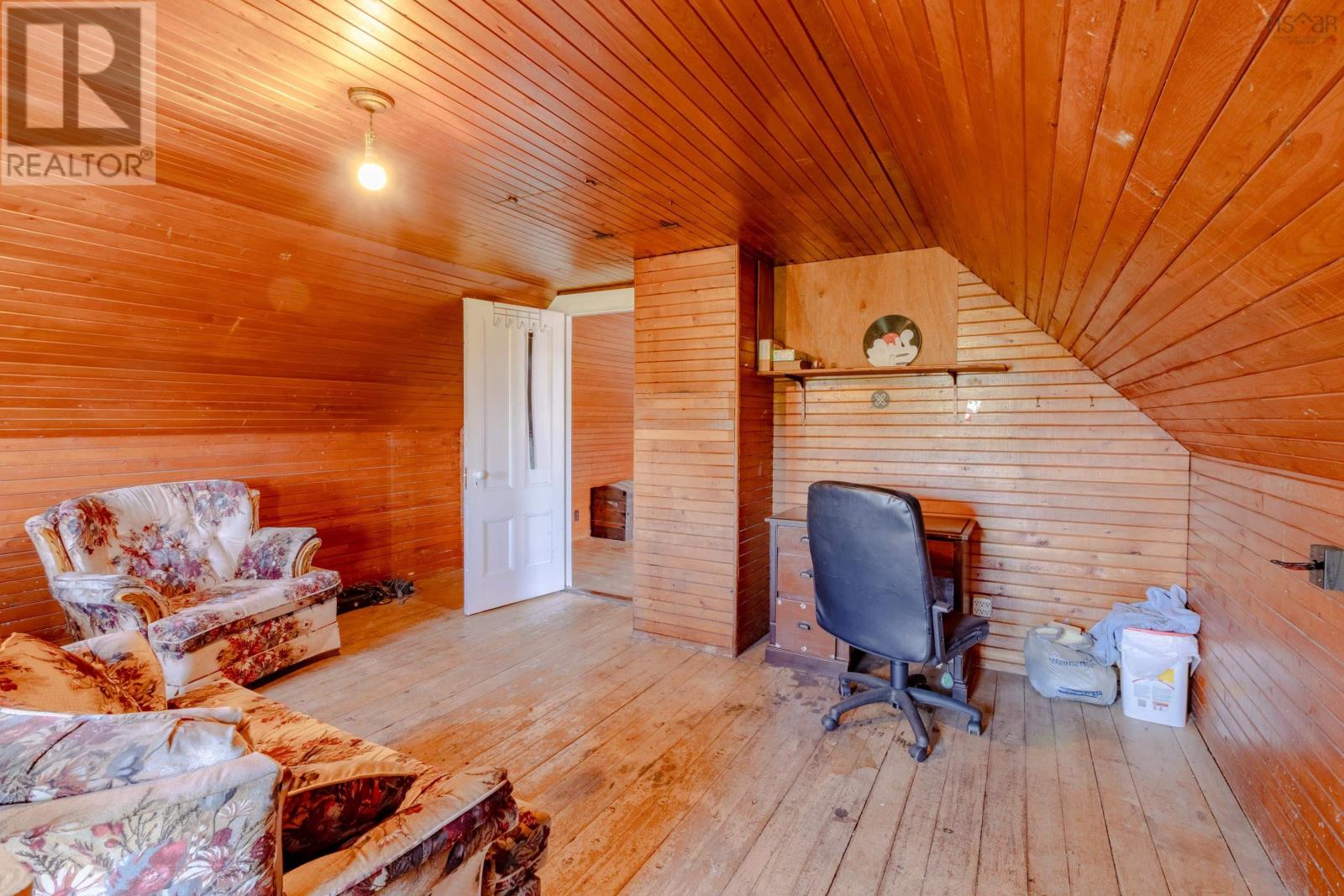 8201 Highway 1 - Image 40