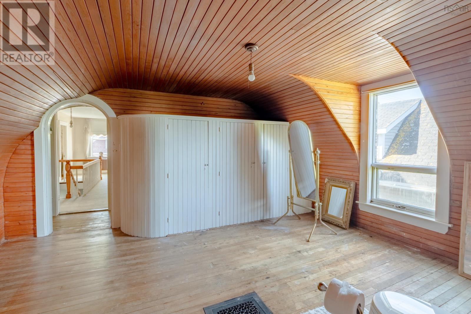 8201 Highway 1 - Image 38