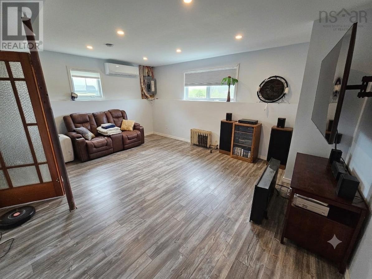 176 Armada Drive - 13