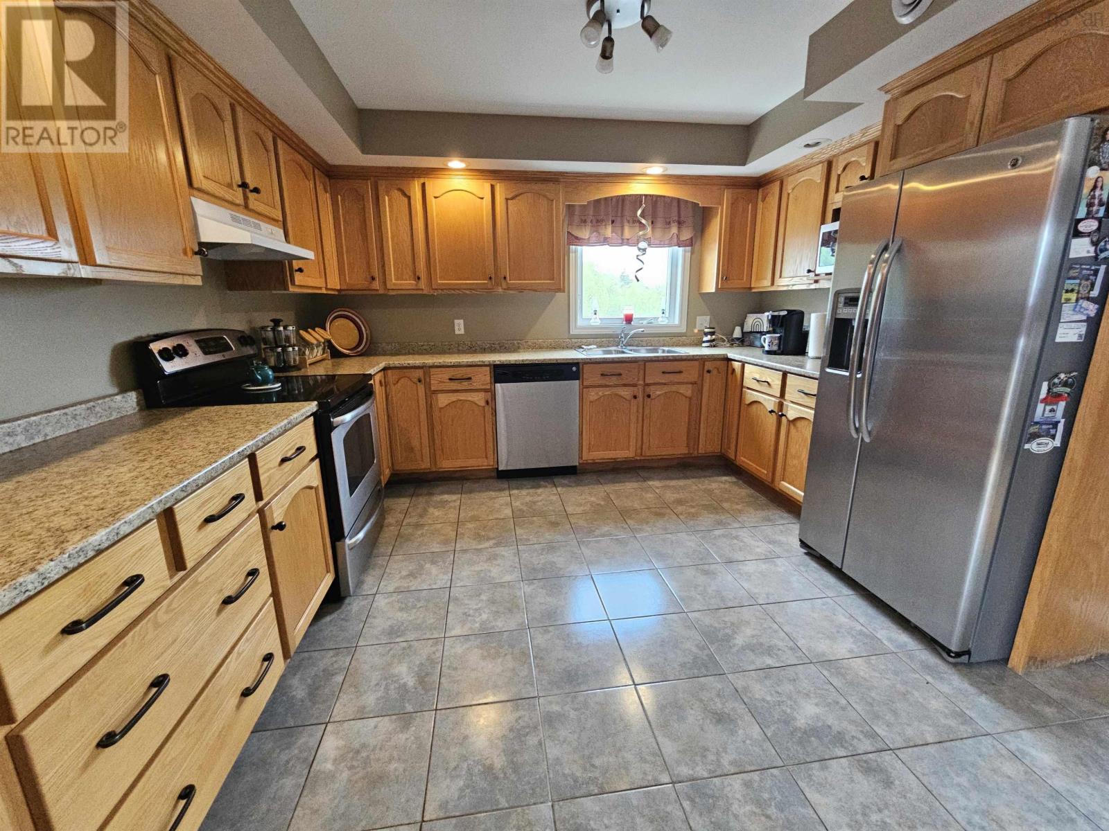 176 Armada Drive - 8