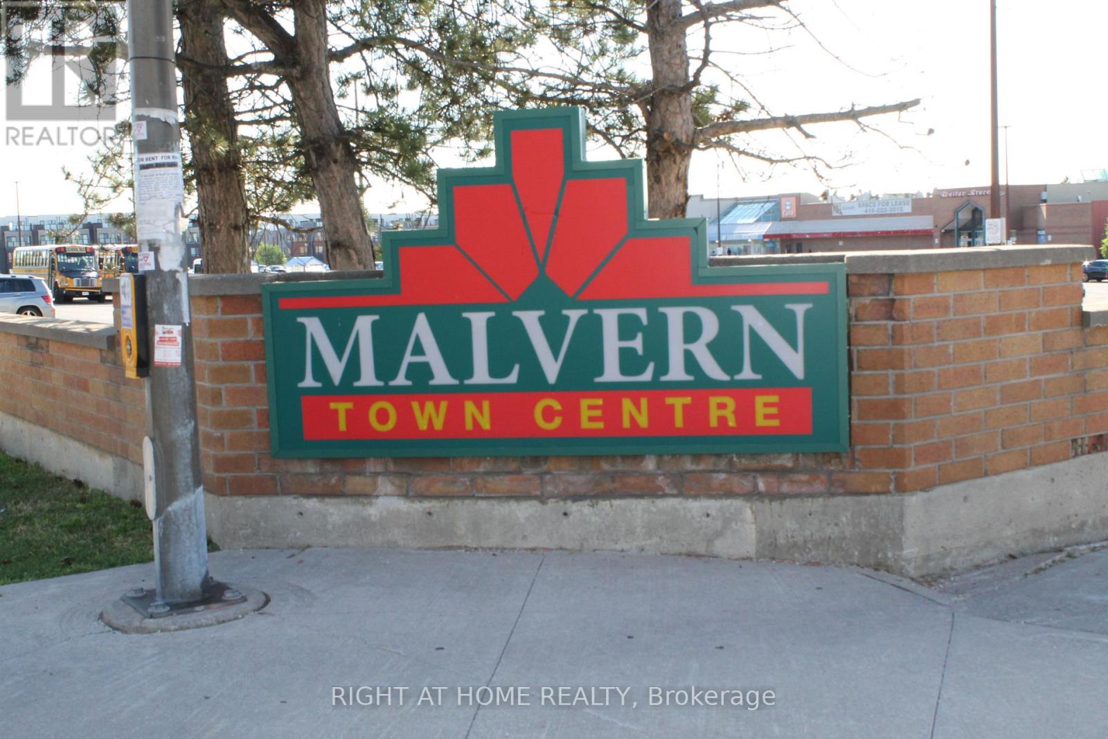 #405 10 TAPSCOTT ROAD - 20