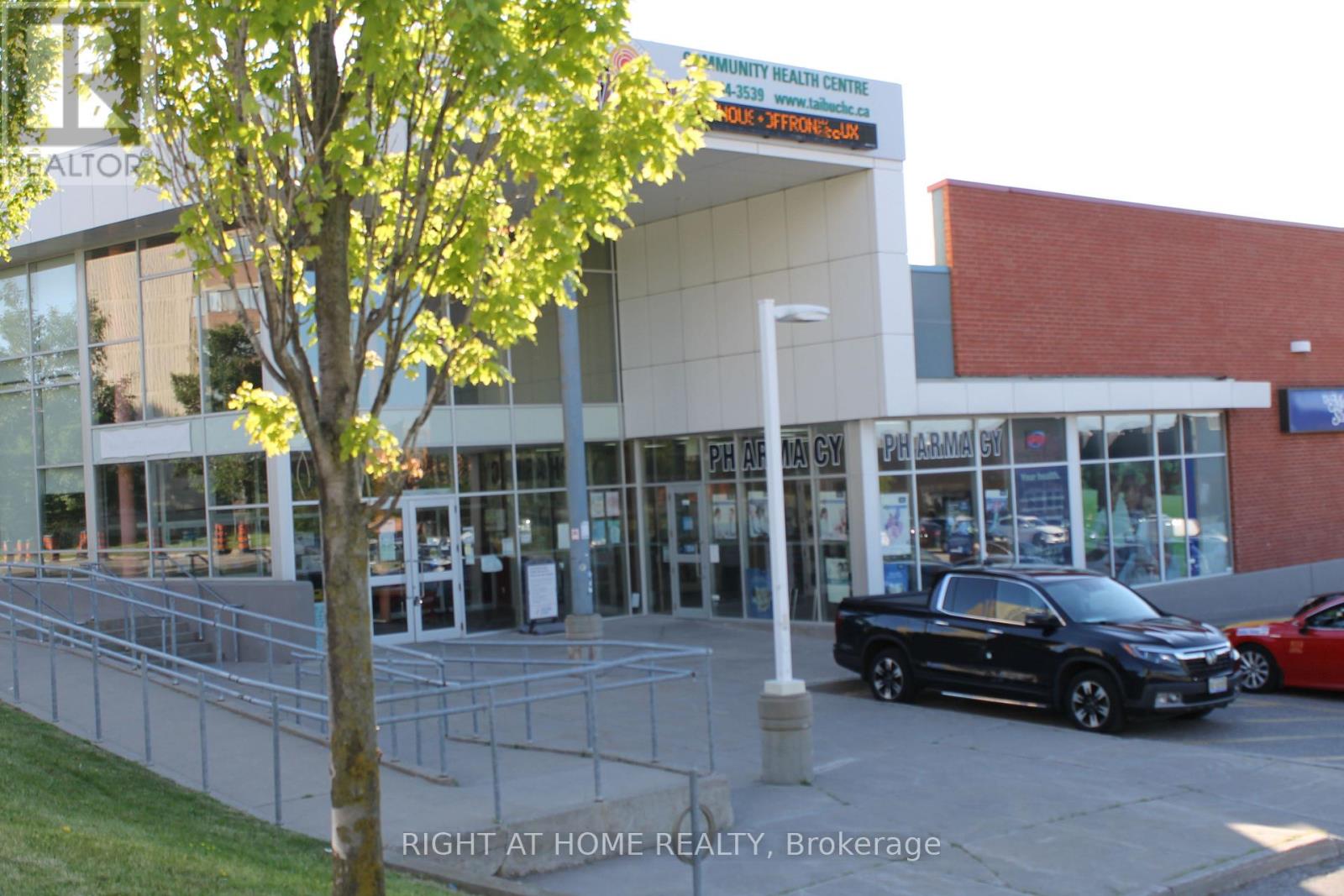 #405 10 TAPSCOTT ROAD - 22